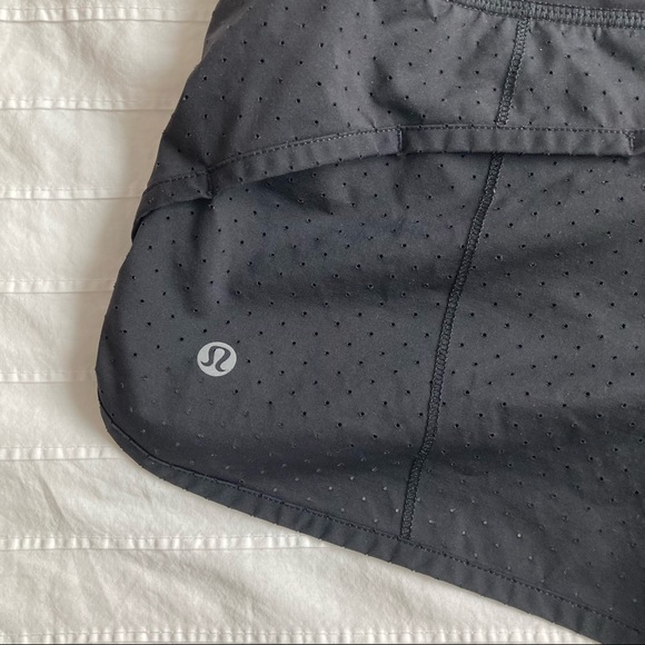Lululemon Groovy Running Short Shorts - Black - Picture 4 of 6